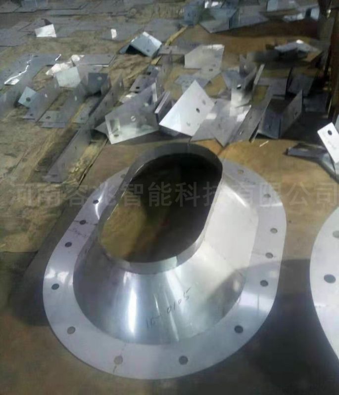 現(xiàn)場(chǎng)增補(bǔ)支架、拖鏈、襯板、管道等